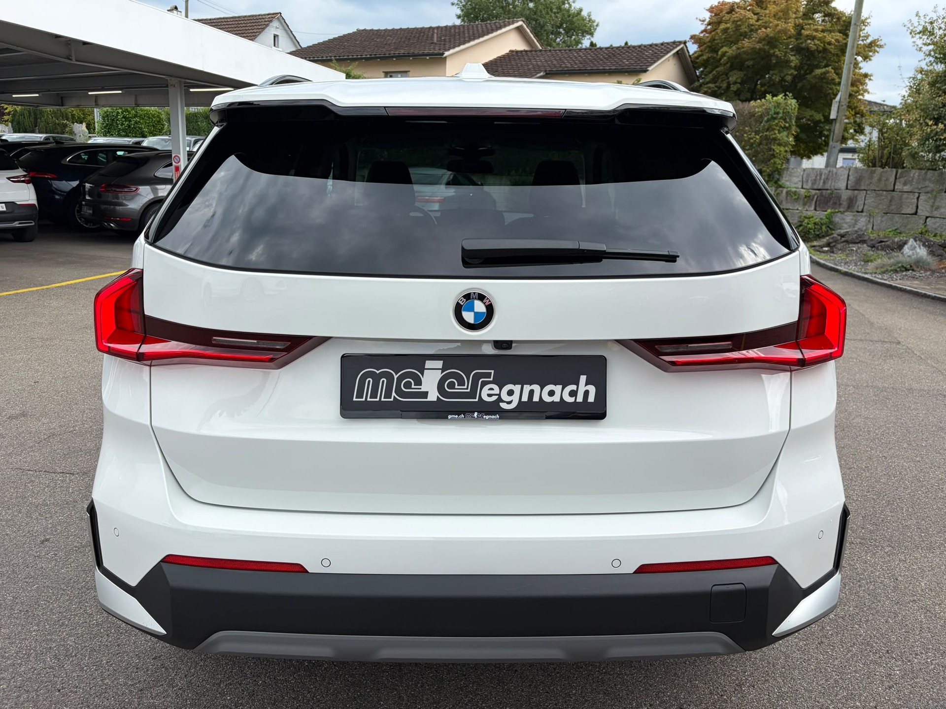 BMW X1 sDrive 18i-image-6