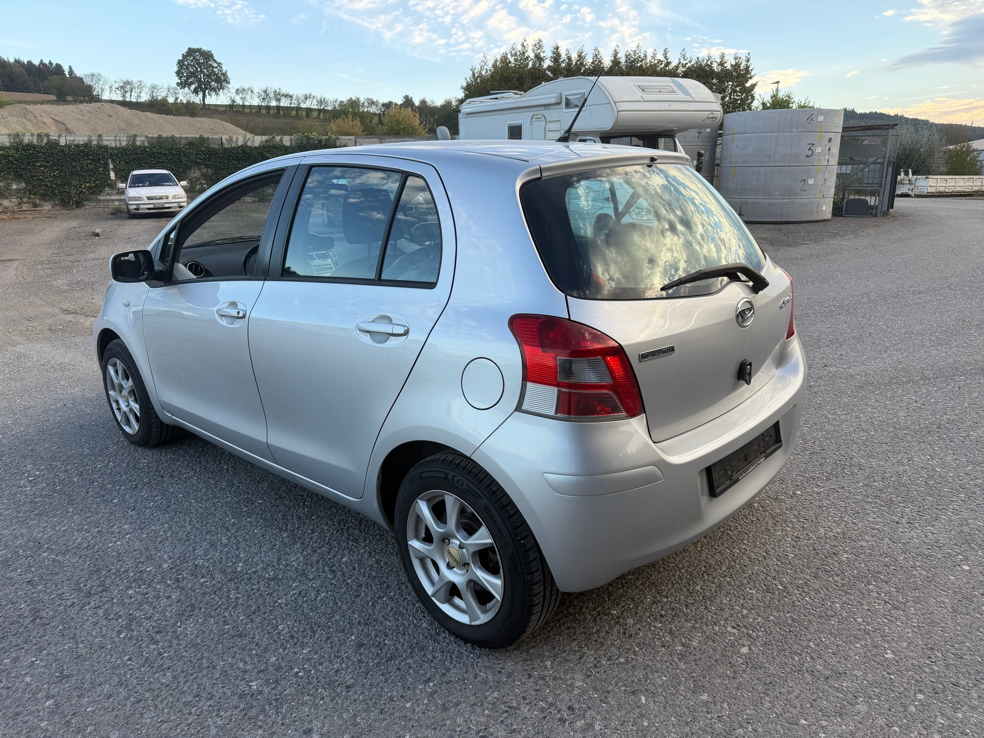 DAIHATSU Charade 1.3 16V-image-4