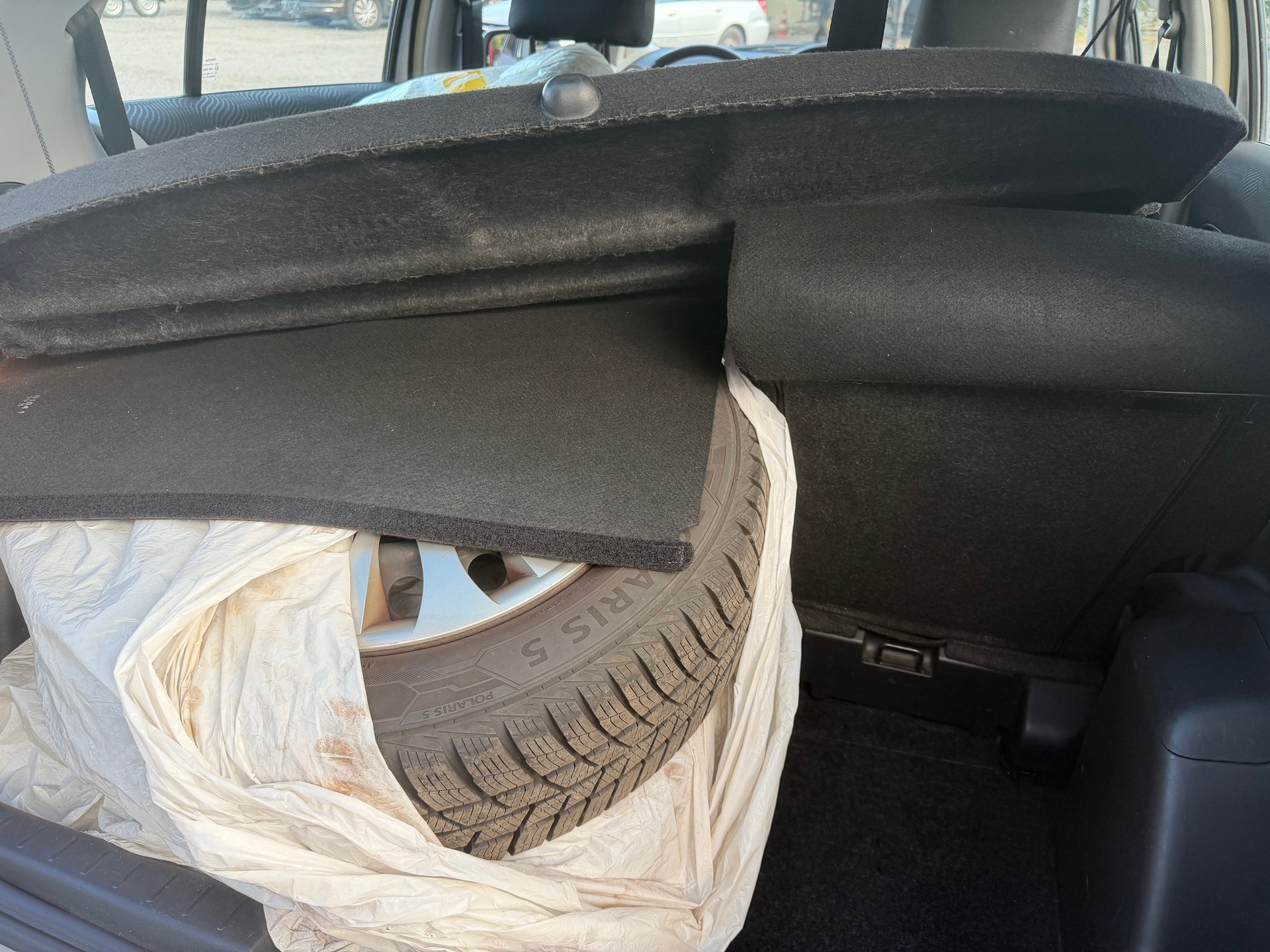 DAIHATSU Charade 1.3 16V-image-12