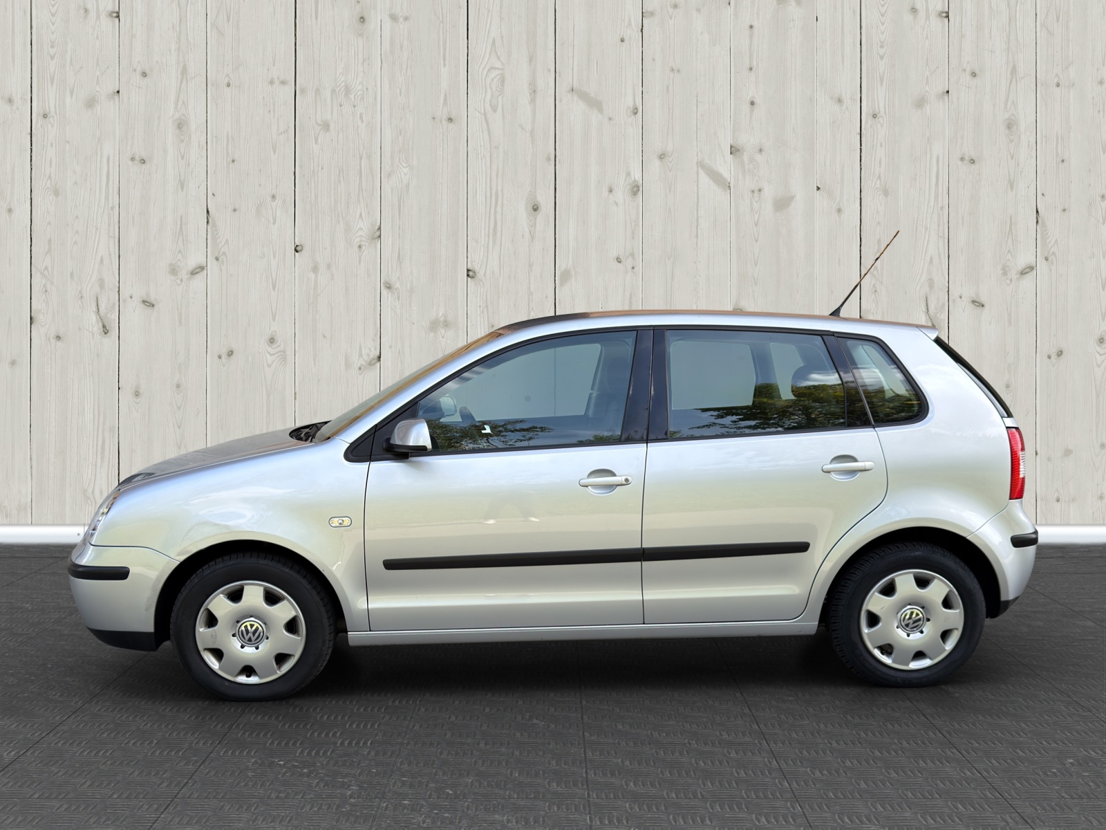 VW Polo 1.4 16V Highline-image-3