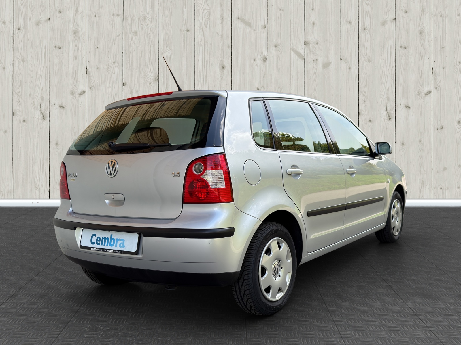 VW Polo 1.4 16V Highline-image-6