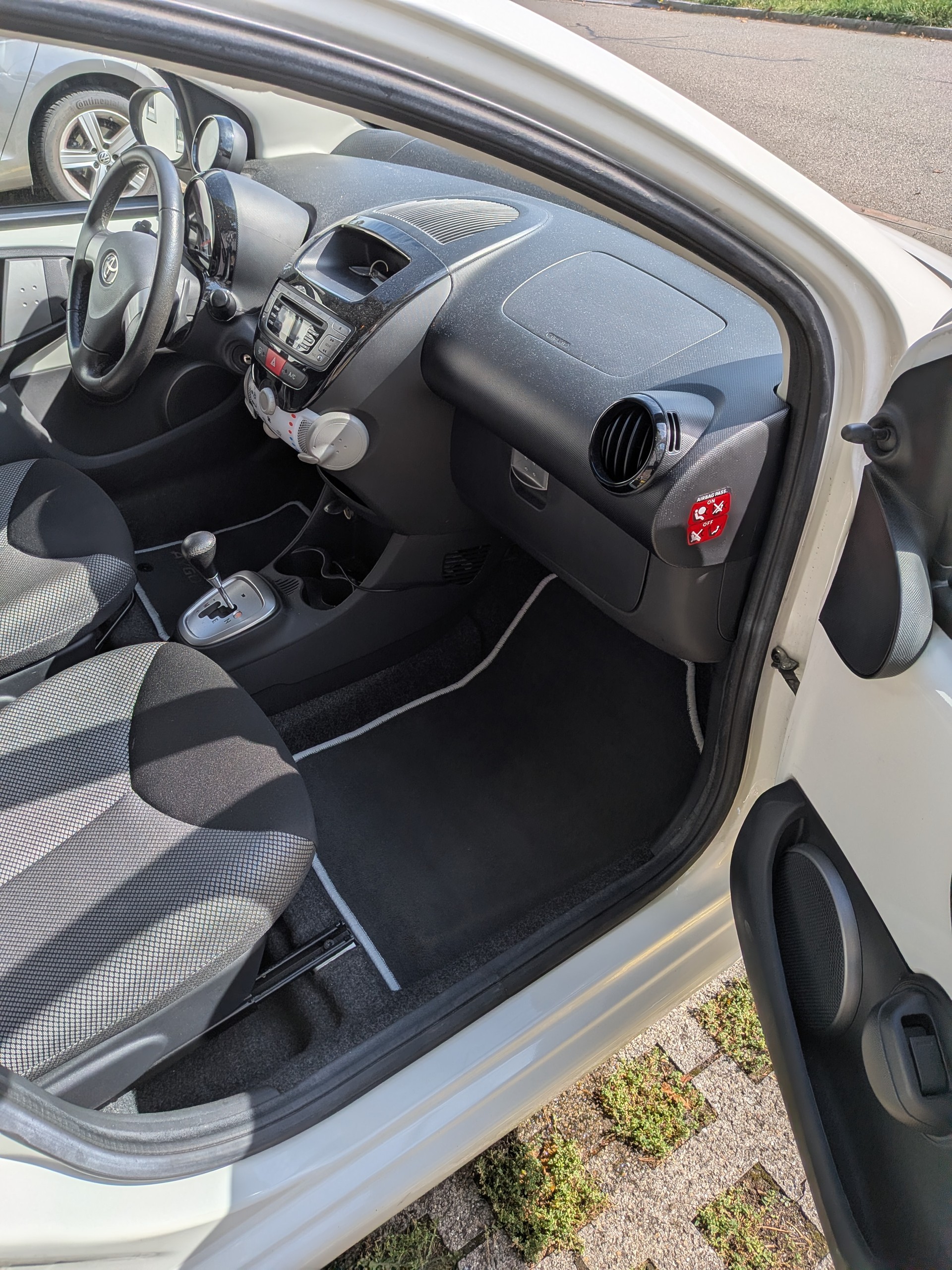 TOYOTA Aygo 1.0 VVT-i Collection MM-image-4