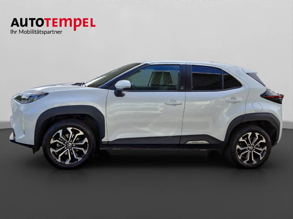 TOYOTA Yaris Cross 1.5 VVT-i HSD Tren-image-1
