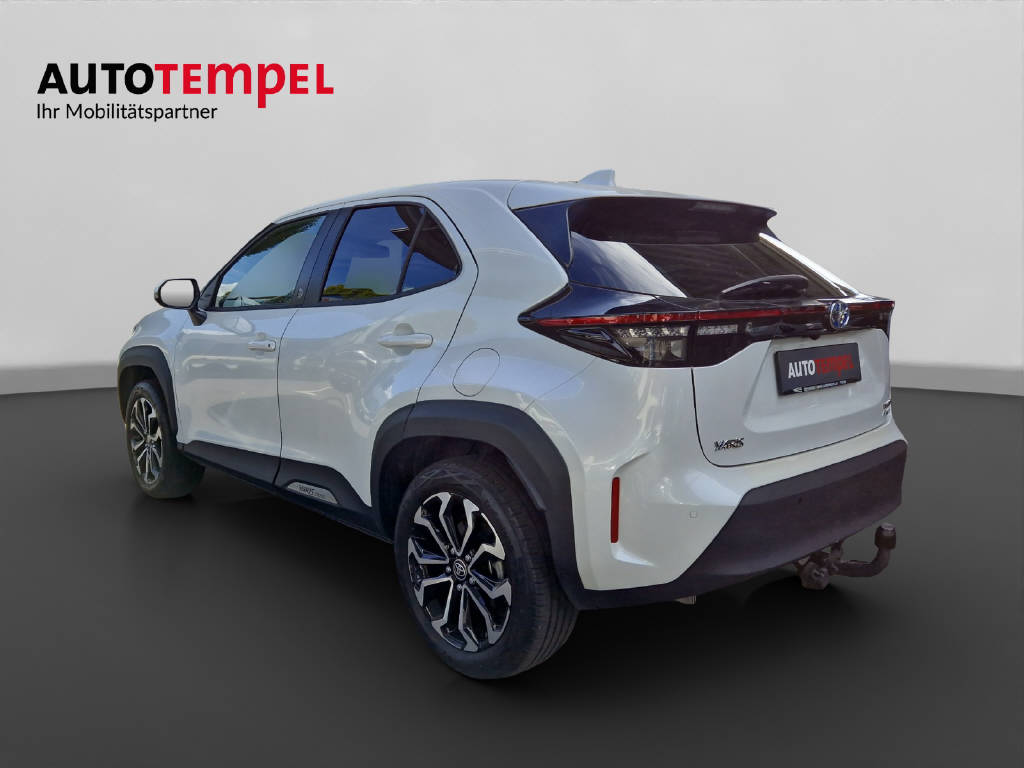 TOYOTA Yaris Cross 1.5 VVT-i HSD Tren-image-2