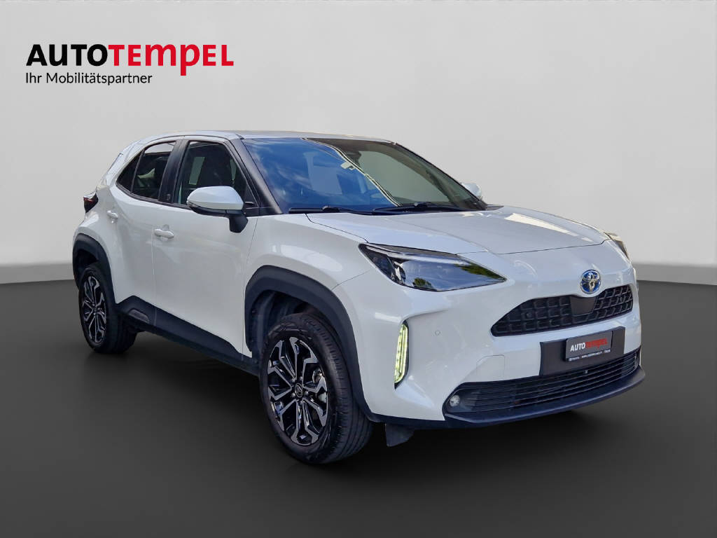 TOYOTA Yaris Cross 1.5 VVT-i HSD Tren-image-3
