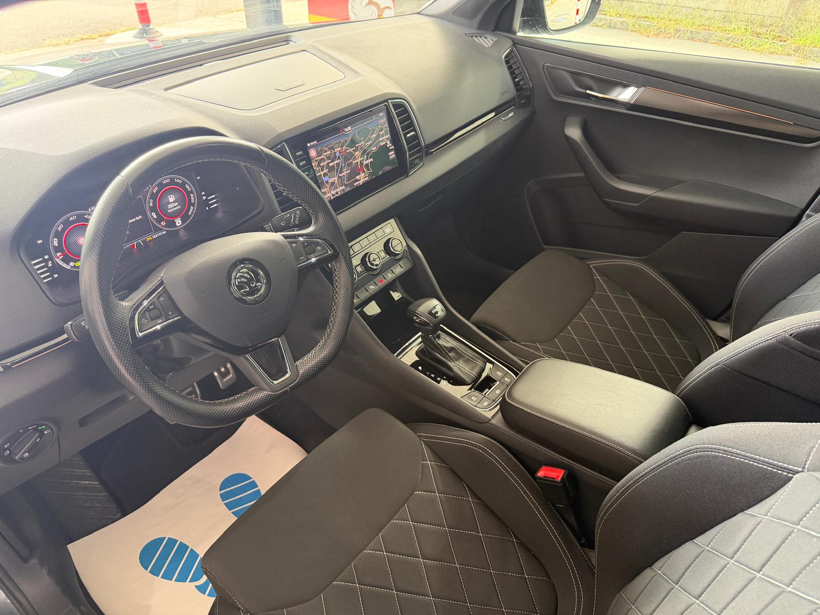 SKODA Karoq 2.0 TDI SCR SportLine 4x4 DSG-image-7