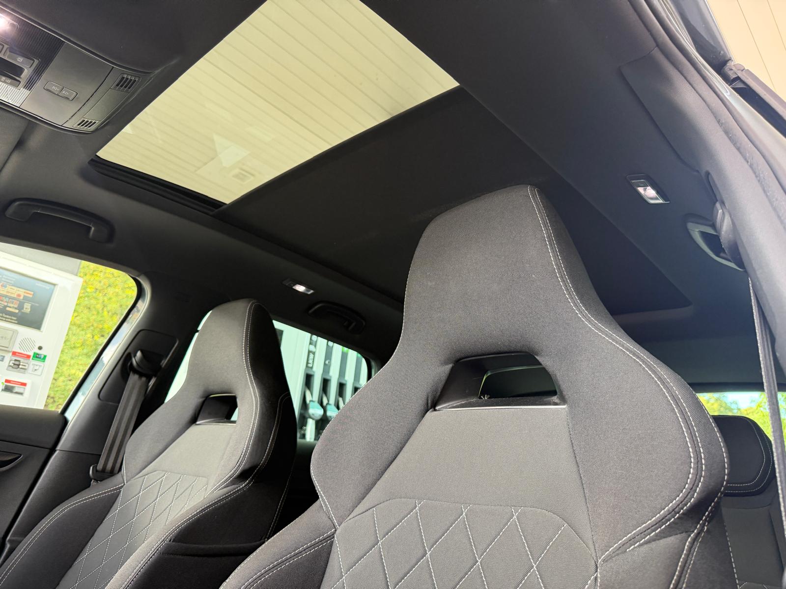 SKODA Karoq 2.0 TDI SCR SportLine 4x4 DSG-image-10