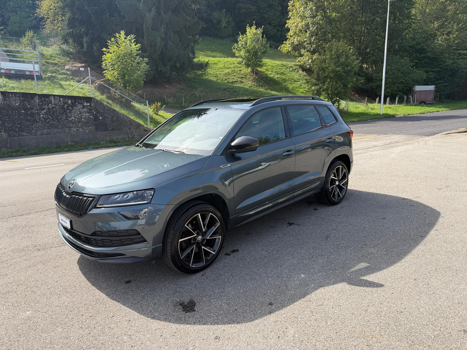 SKODA Karoq 2.0 TDI SCR SportLine 4x4 DSG-image-1