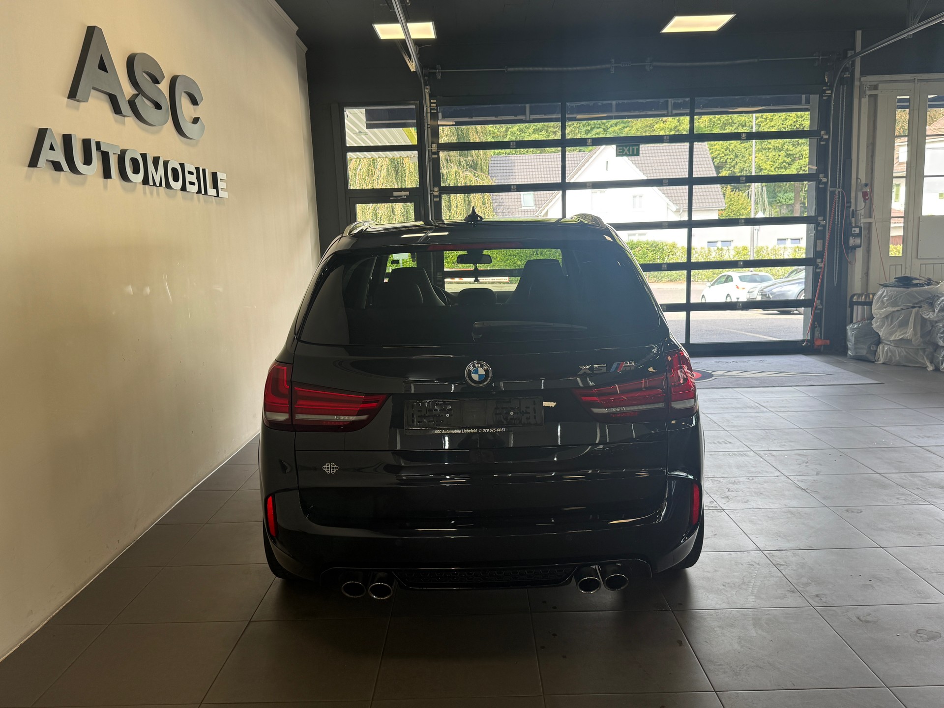 BMW X5M Edition Black Fire Steptronic-image-4
