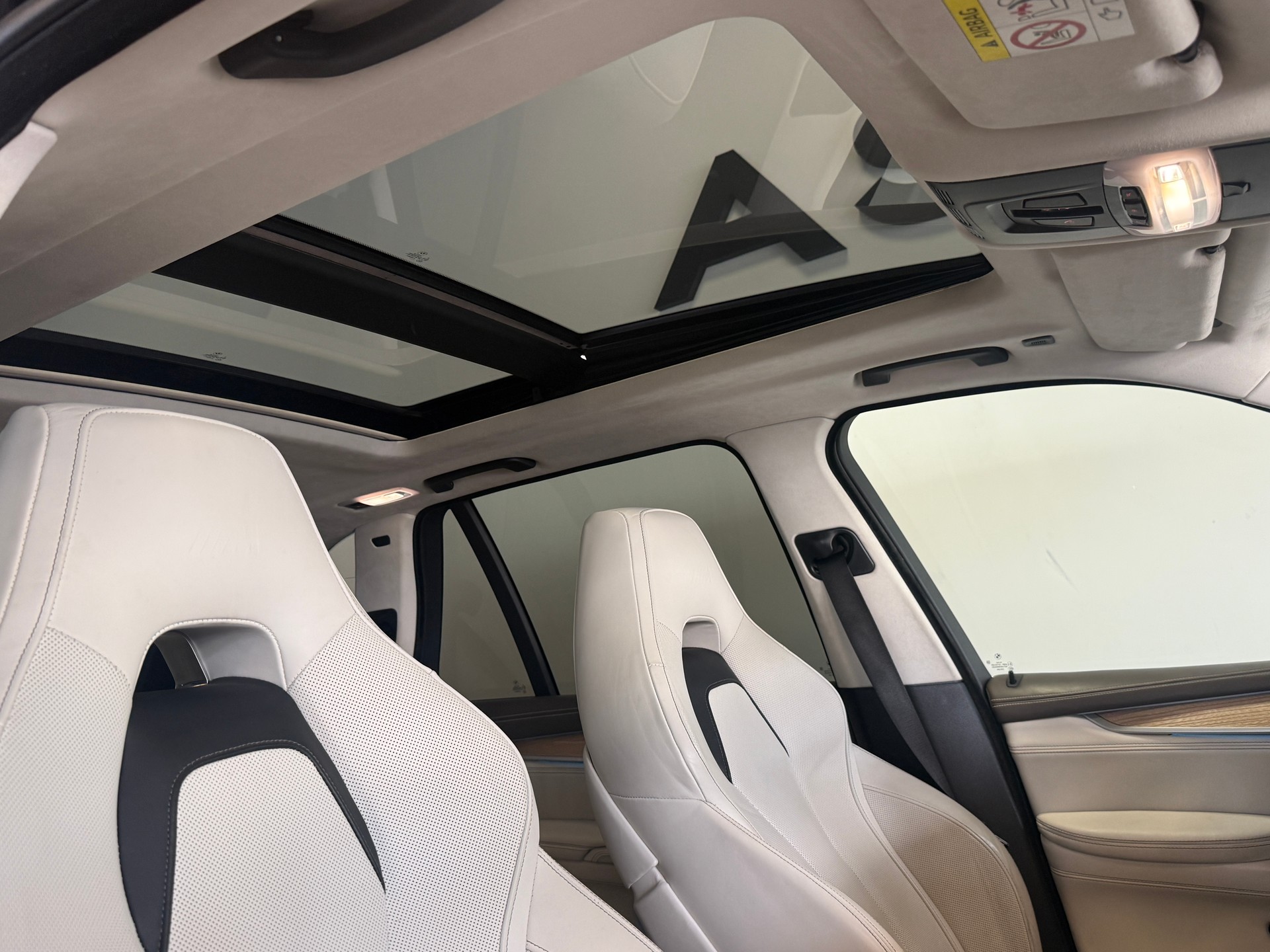 BMW X5M Edition Black Fire Steptronic-image-9