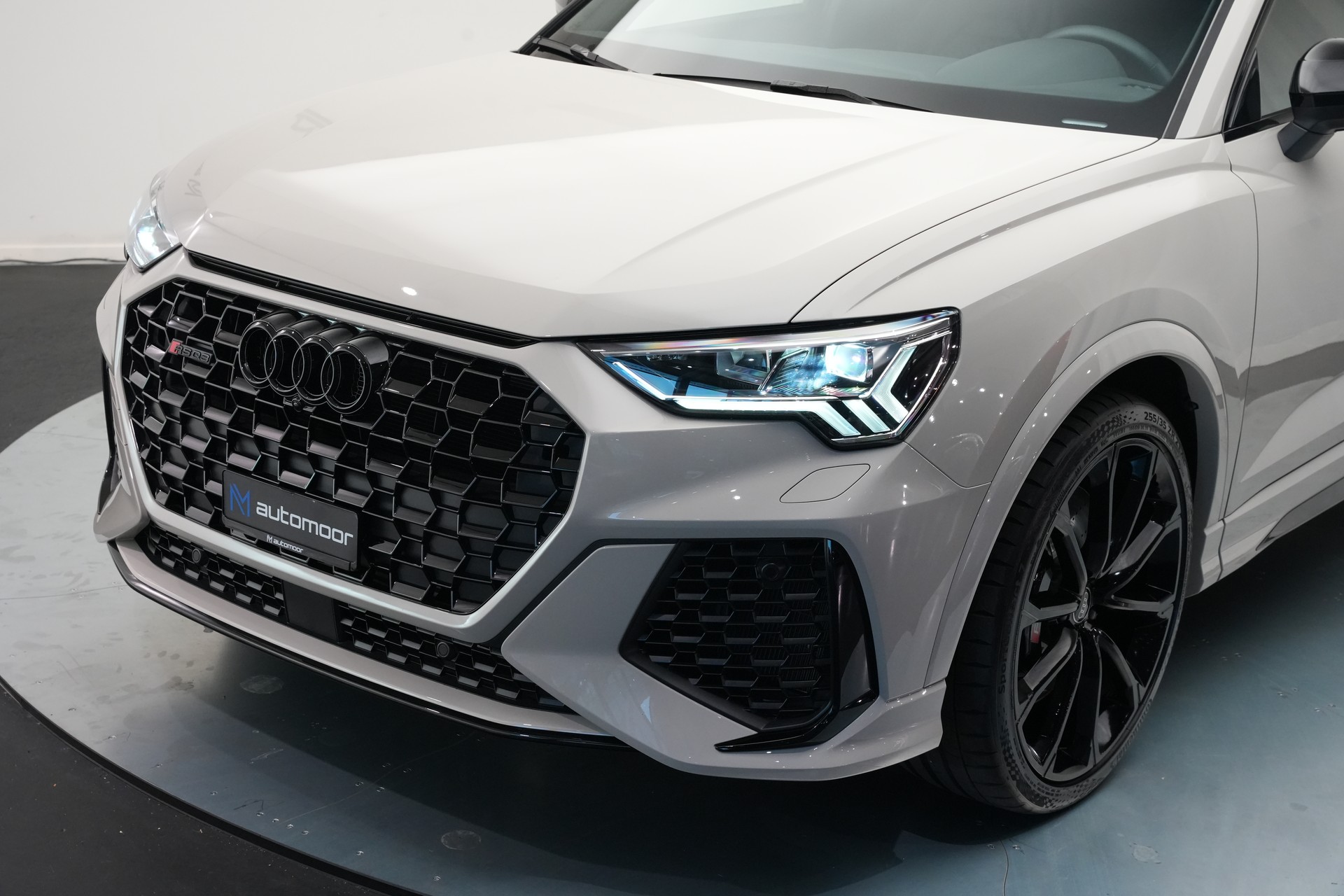 AUDI RS Q3 Sportback quattro S tronic *CH-Fahrzeug* *Sonos* *Sportfahrwerk Plus*-image-39