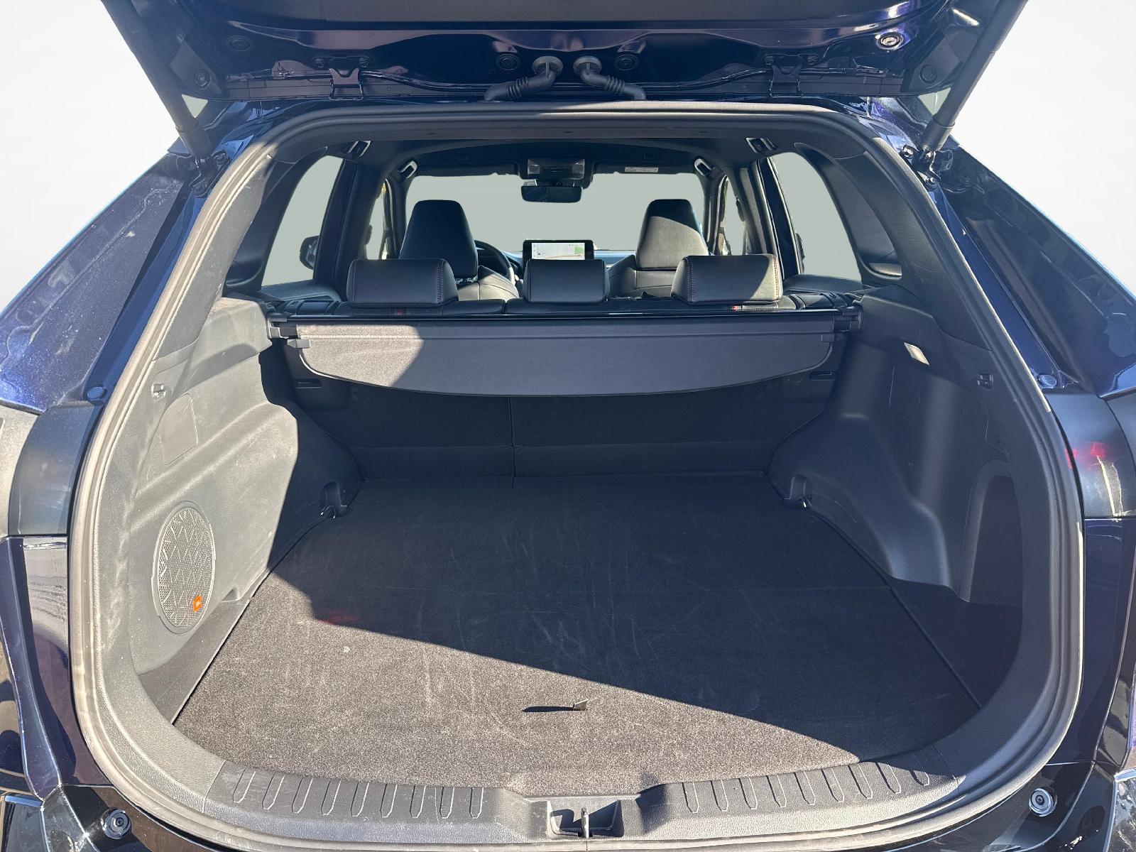 TOYOTA RAV4 2.5 Plug-In-Hybrid Platinum-image-11