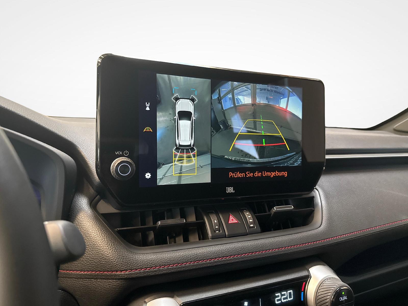 TOYOTA RAV4 2.5 Plug-In-Hybrid Platinum-image-15