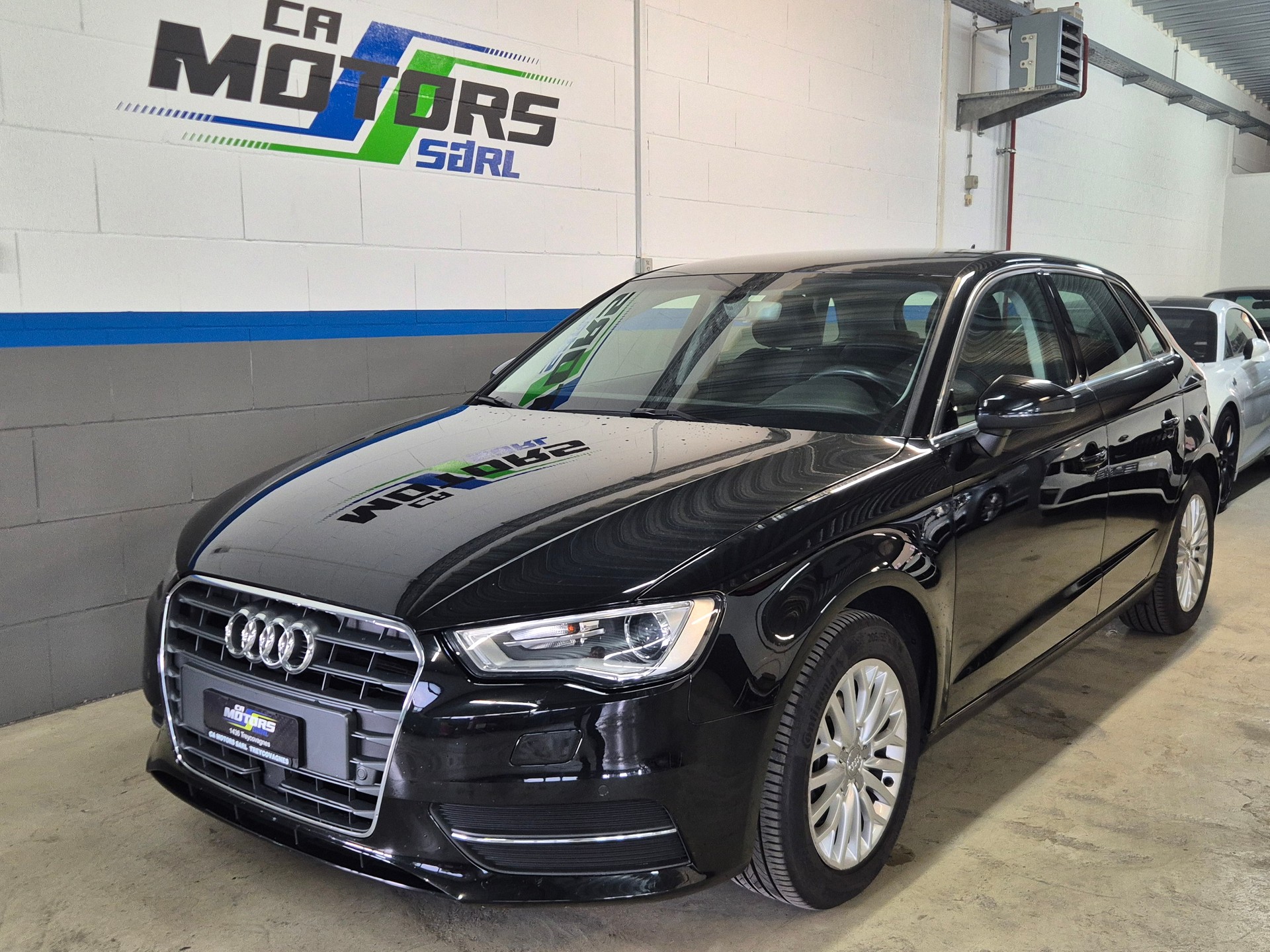 AUDI A3 Sportback 1.4 TFSI Ambiente S-tronic-image-0