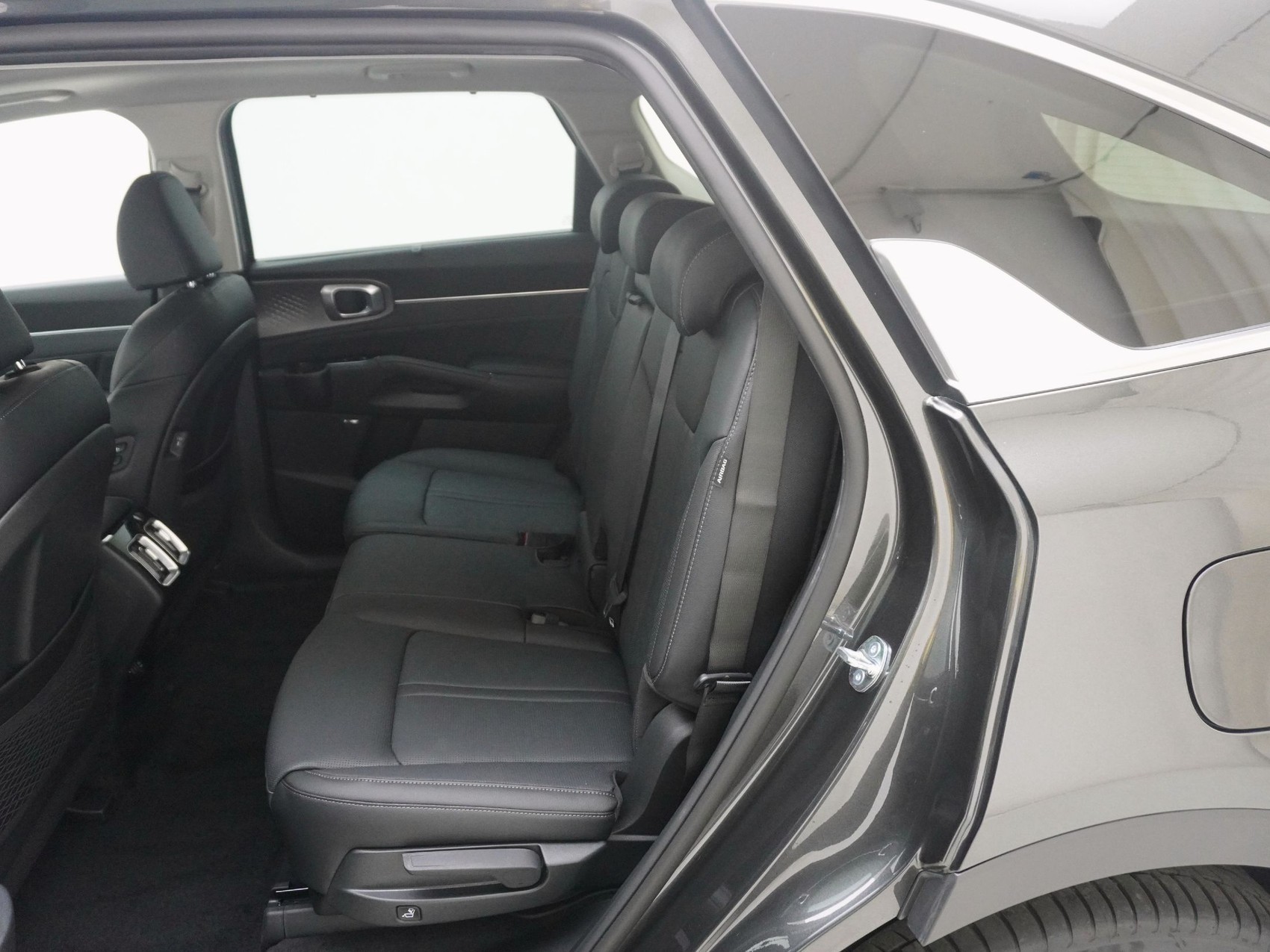 KIA Sorento 1.6 T-GDi Plug-in Hybrid Style Plus 7Plätzer-image-13