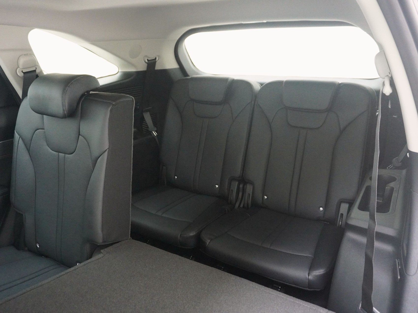 KIA Sorento 1.6 T-GDi Plug-in Hybrid Style Plus 7Plätzer-image-14