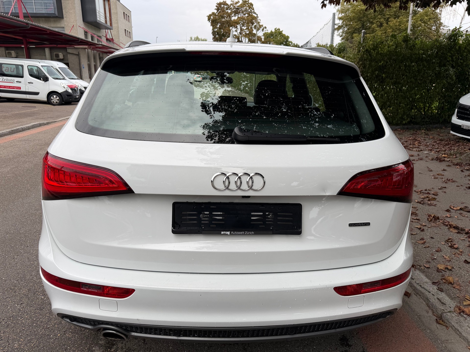 AUDI Q5 2.0 TDI quattro S-tronic-image-4