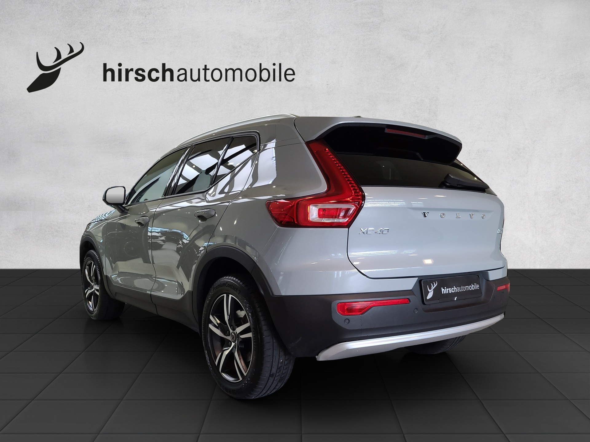 VOLVO XC40 2.0 B3 MH XCITE-image-1