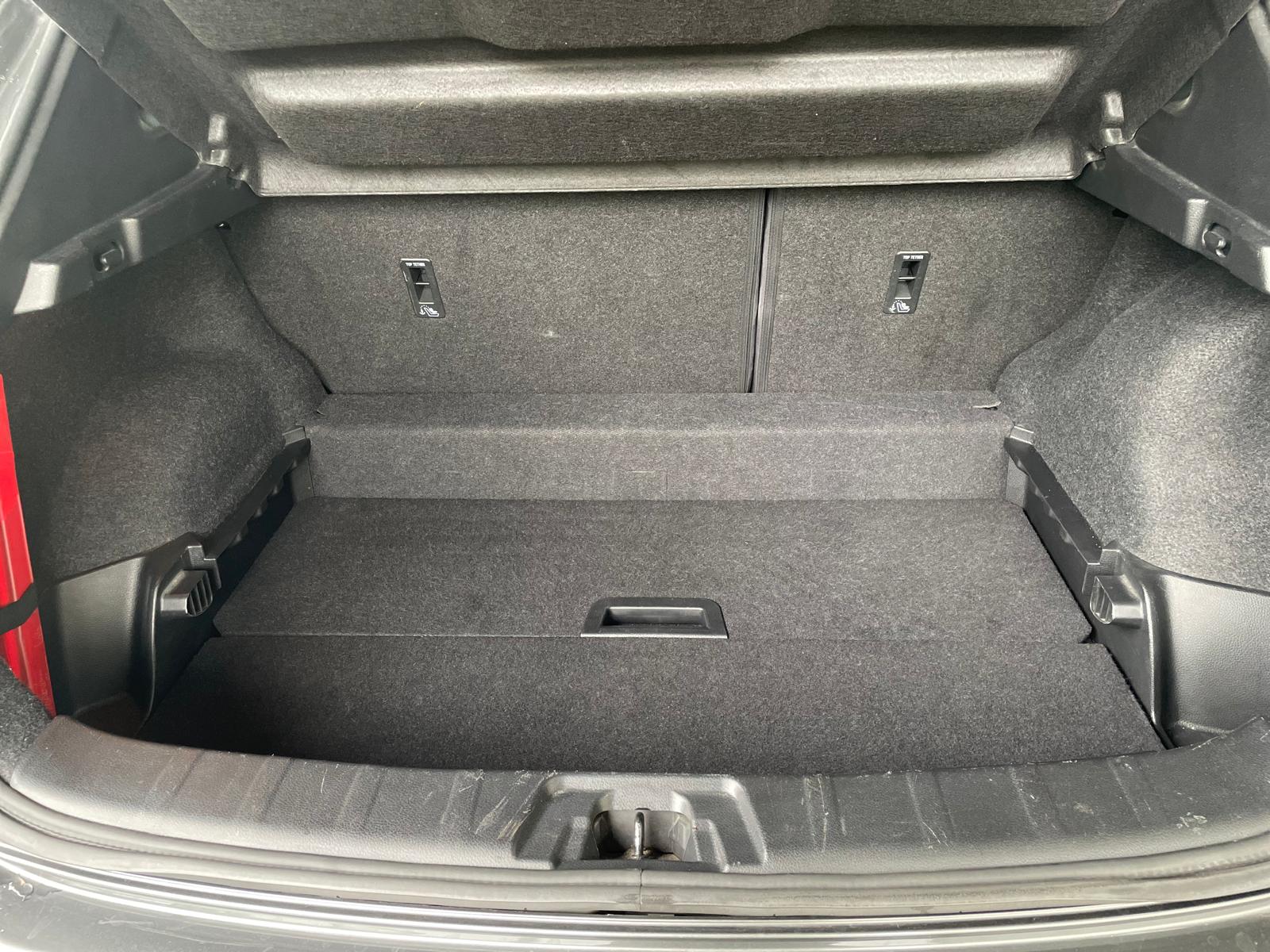 NISSAN Qashqai 1.6 dCi N-Connecta Xtronic CVT-image-15
