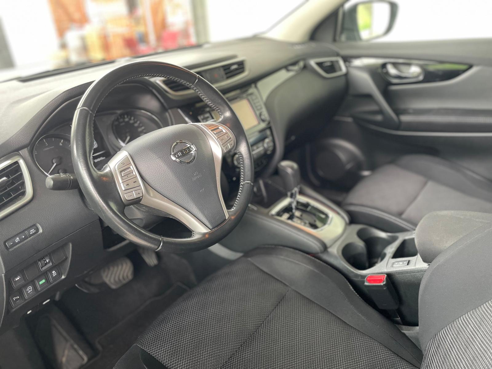 NISSAN Qashqai 1.6 dCi N-Connecta Xtronic CVT-image-12