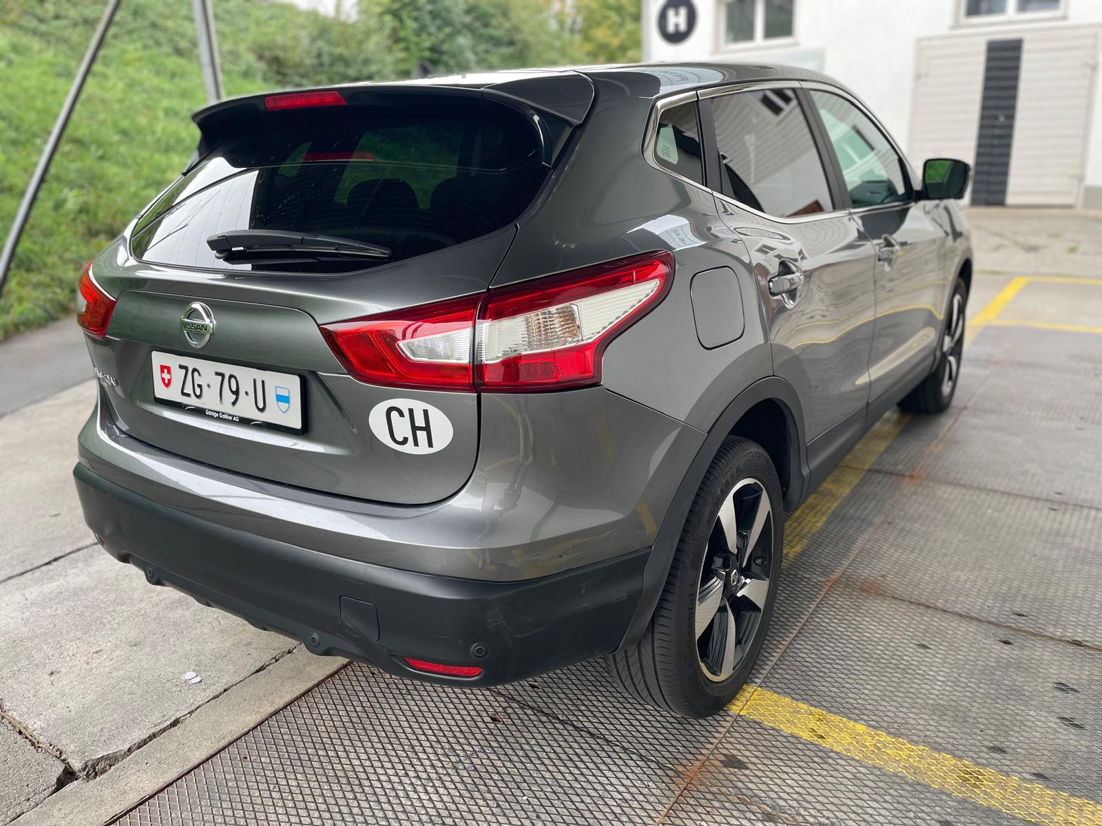 NISSAN Qashqai 1.6 dCi N-Connecta Xtronic CVT-image-4