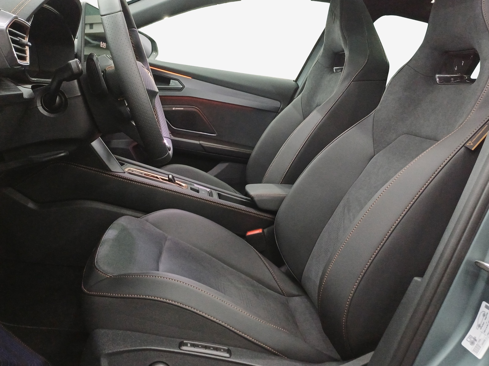 CUPRA Formentor 1.5 e-HYBRID pHEV VZ DSG-image-7