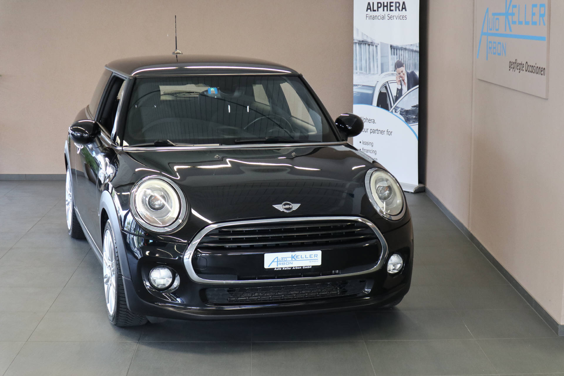 MINI Mini F56 1.5i Cooper-image-3
