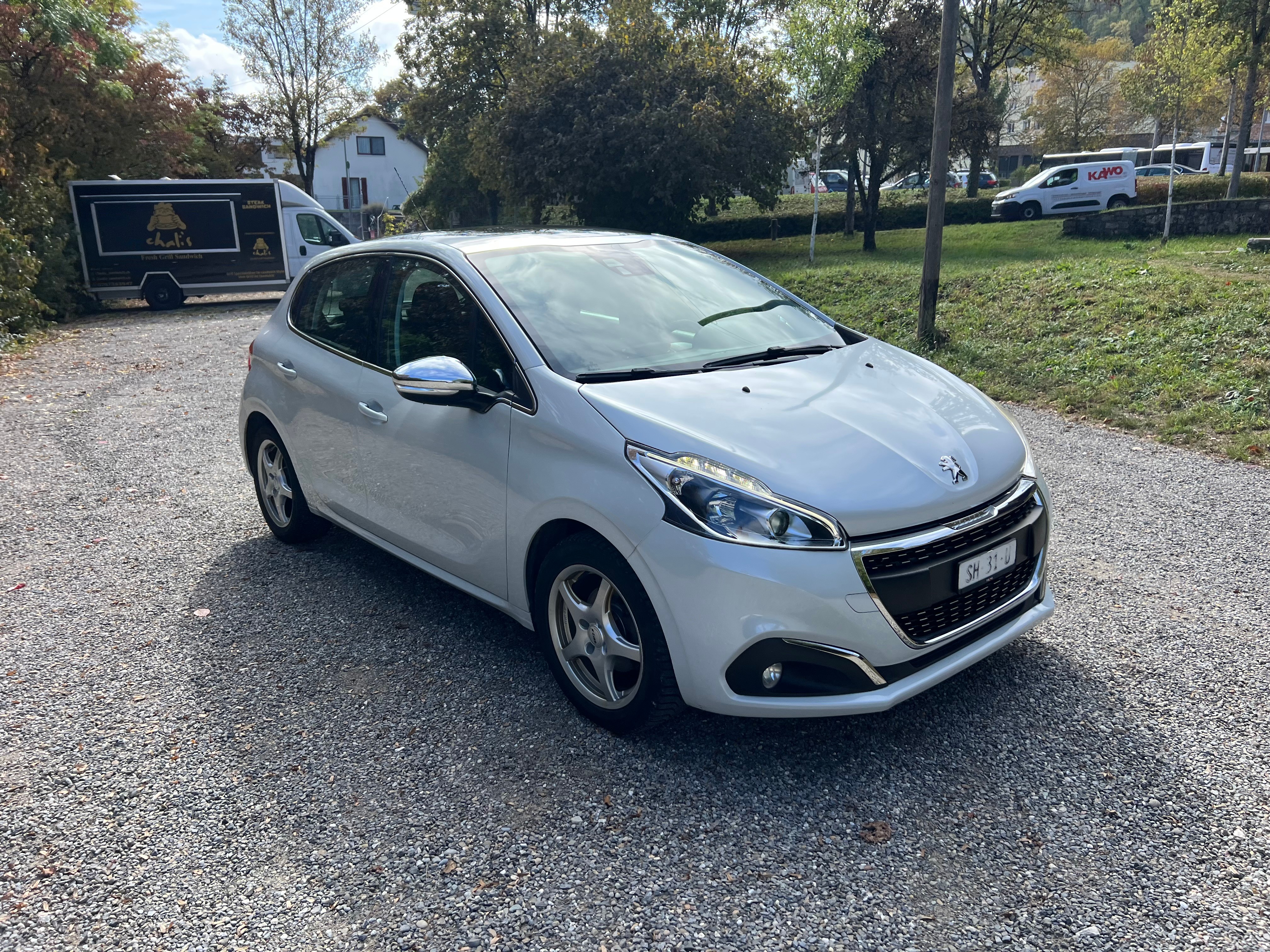 Car photo