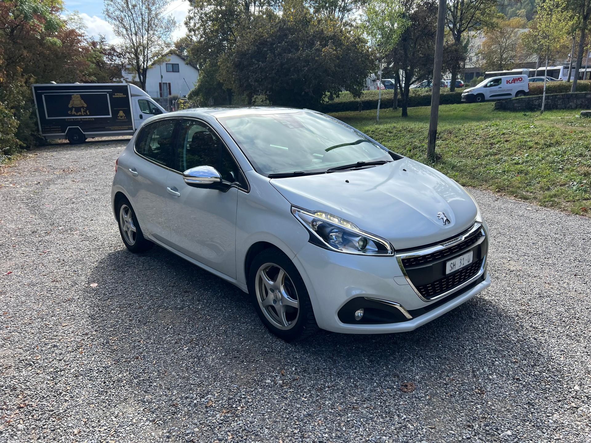 PEUGEOT 208 1.2 PureTech Active EAT6-image-0