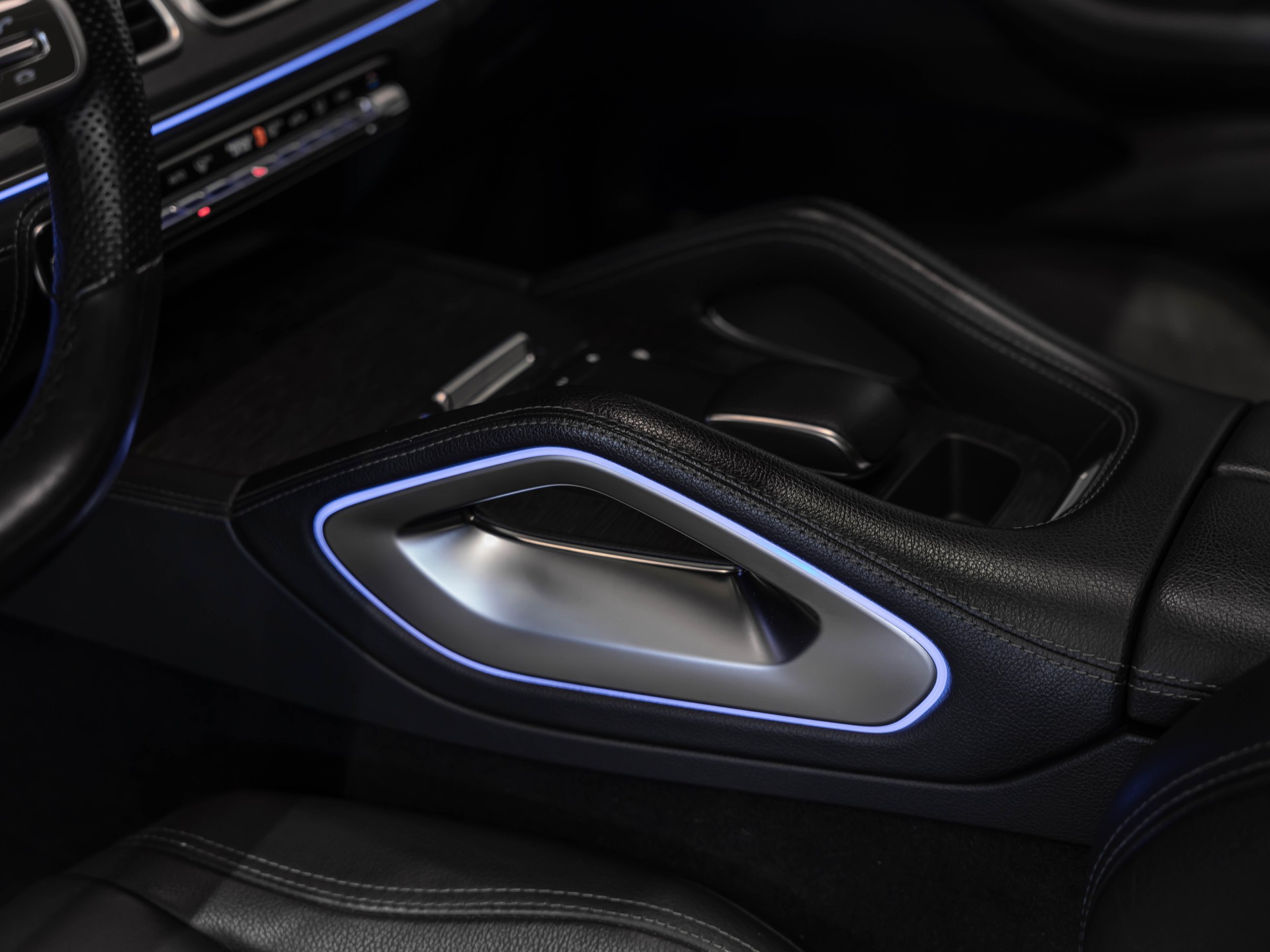 MERCEDES-BENZ GLE 450 4Matic AMG Line 9G-Tronic-image-9