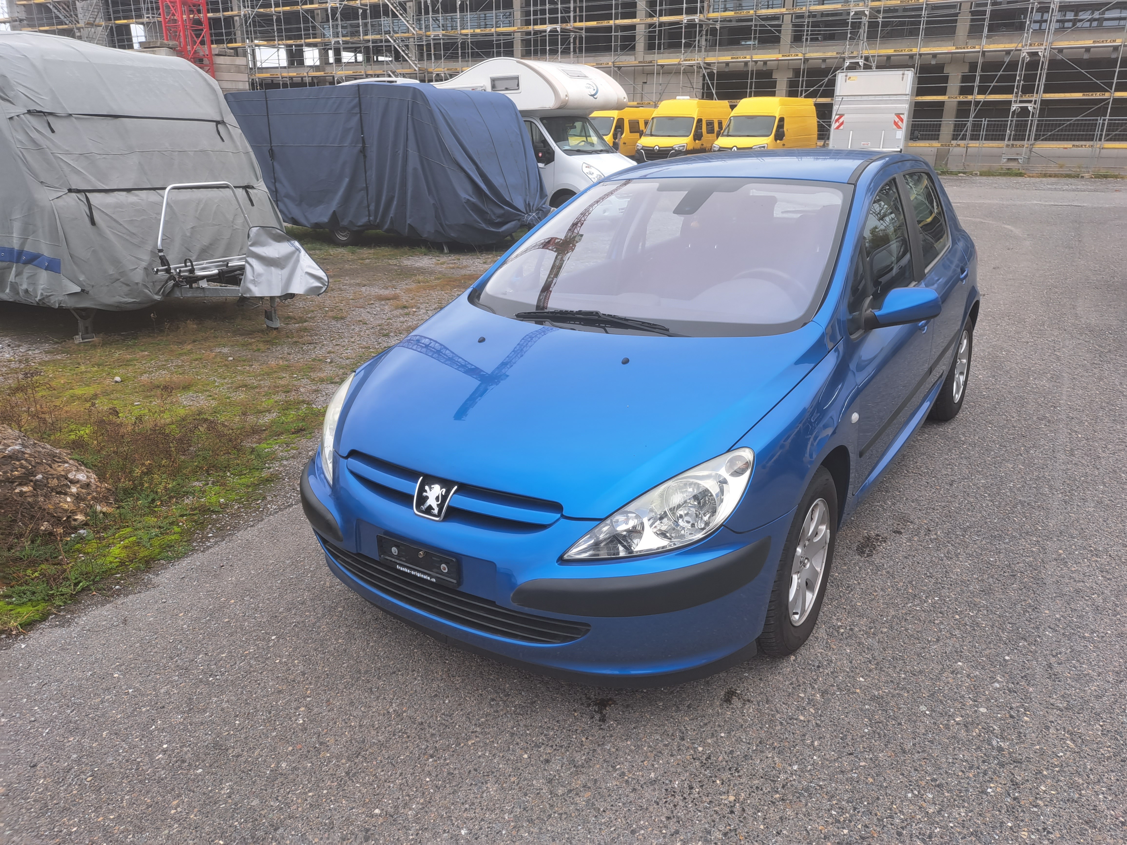 Car photo
