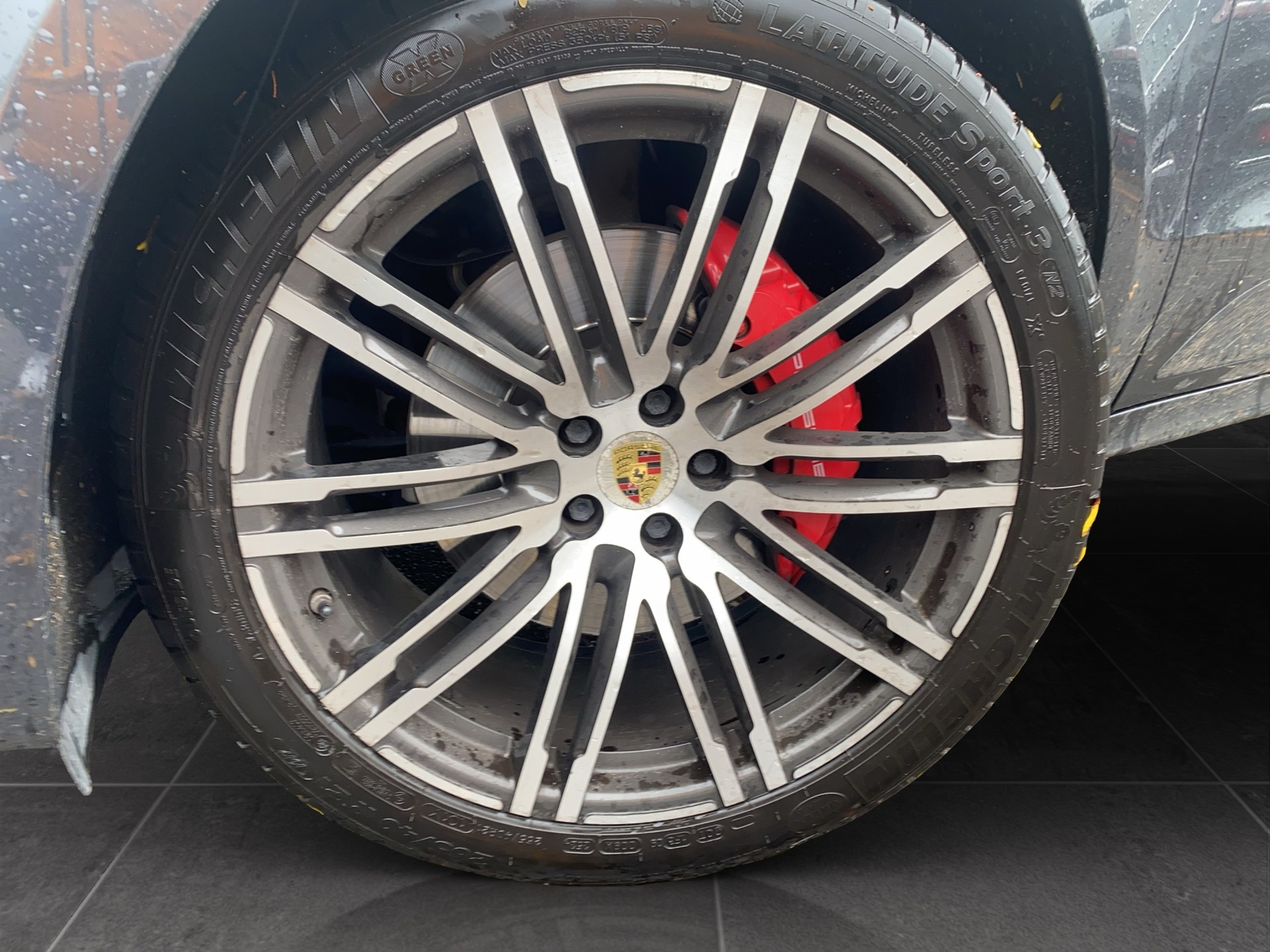 PORSCHE Macan Turbo PDK-image-13