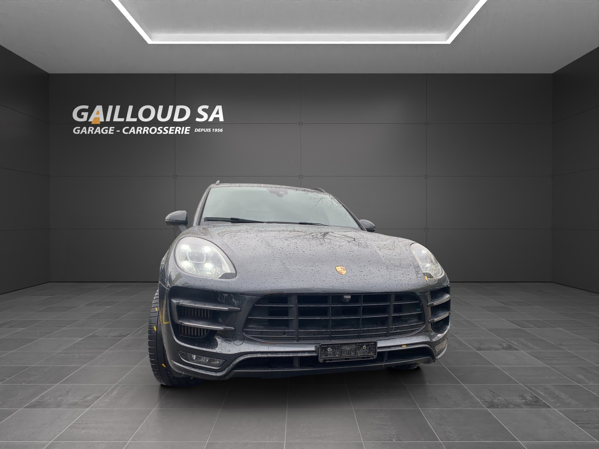 PORSCHE Macan Turbo PDK-image-1
