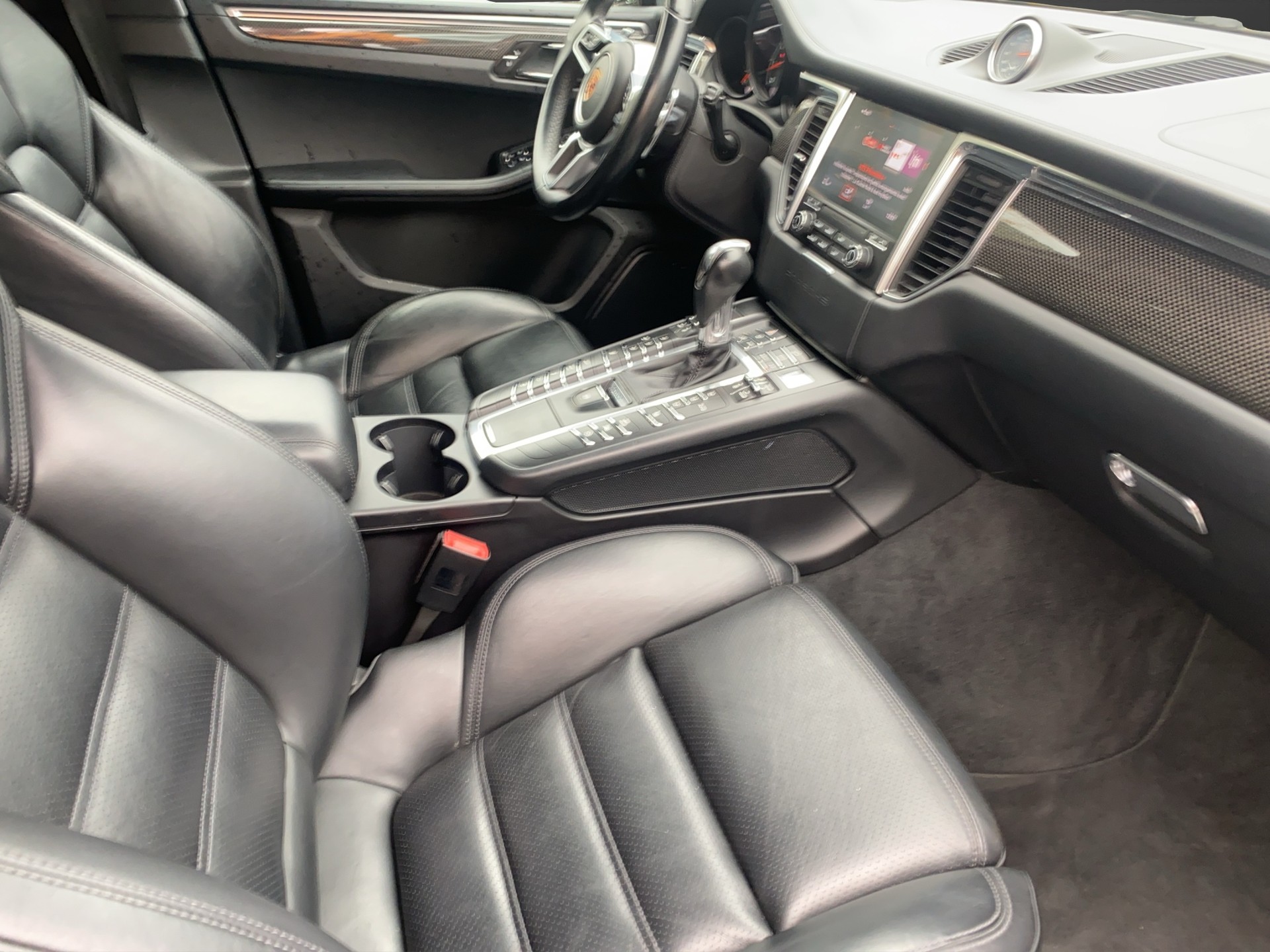 PORSCHE Macan Turbo PDK-image-12