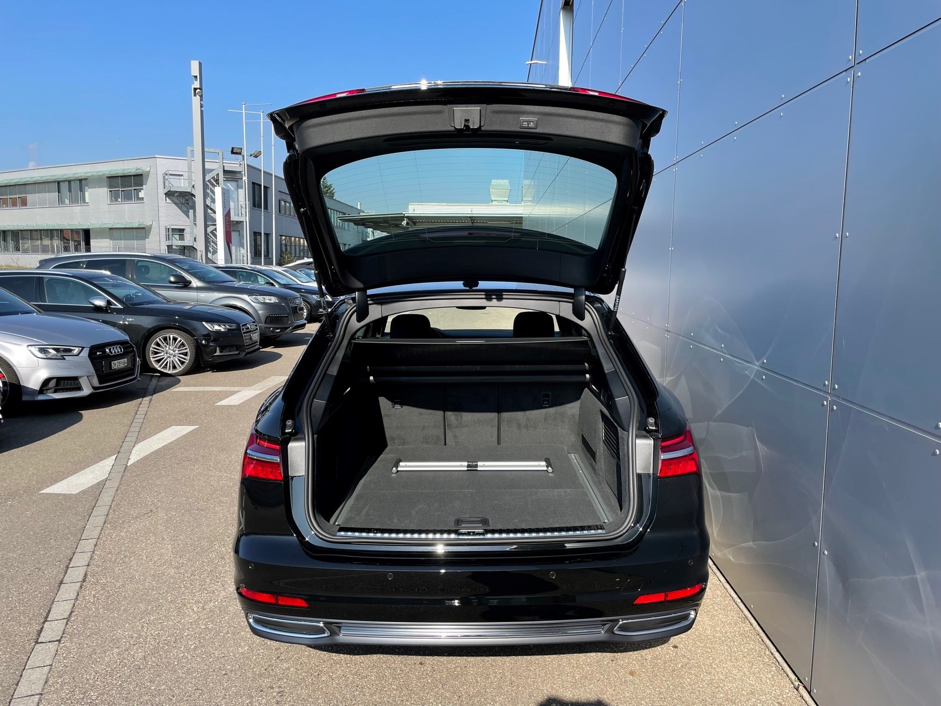 AUDI A6 Avant 45 TFSI Sport S-tronic quattro-image-7