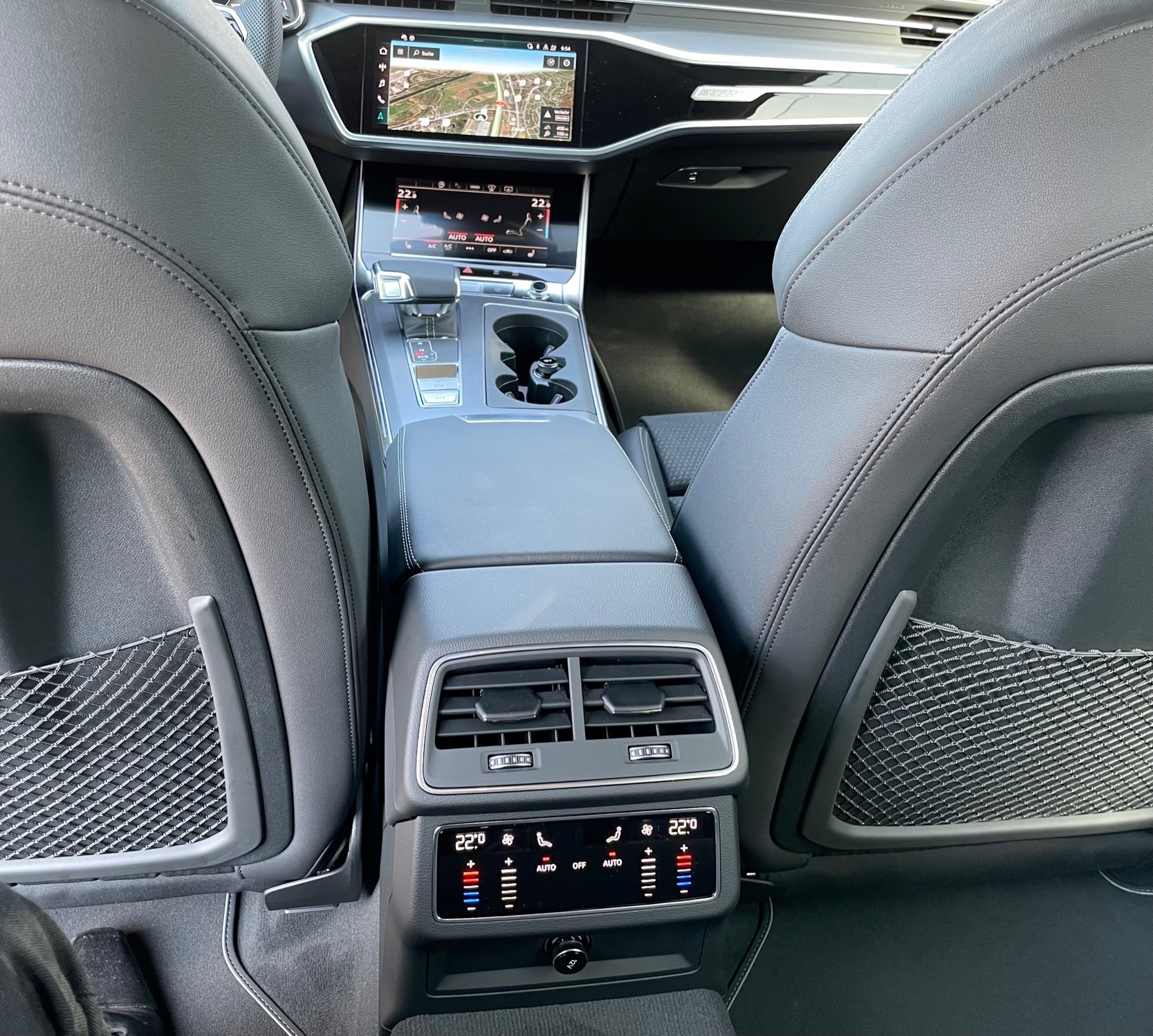 AUDI A6 Avant 45 TFSI Sport S-tronic quattro-image-12