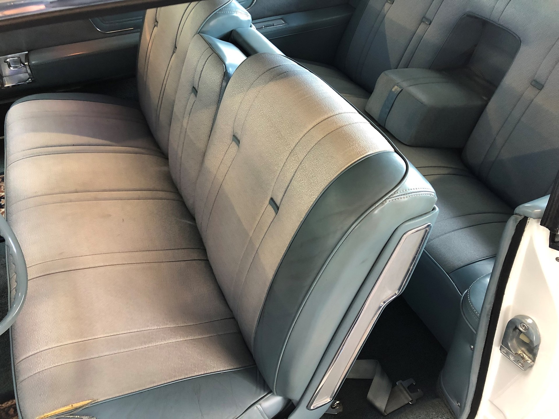 CADILLAC DEVILLE COUPE 6.4-V8-image-29