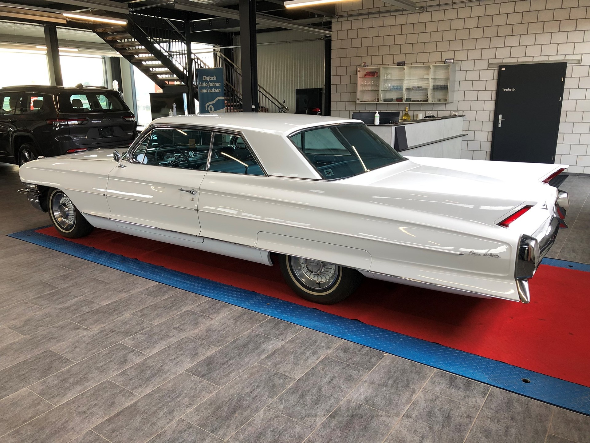 CADILLAC DEVILLE COUPE 6.4-V8-image-6