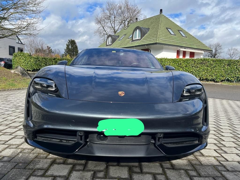 PORSCHE Taycan Turbo-image-0
