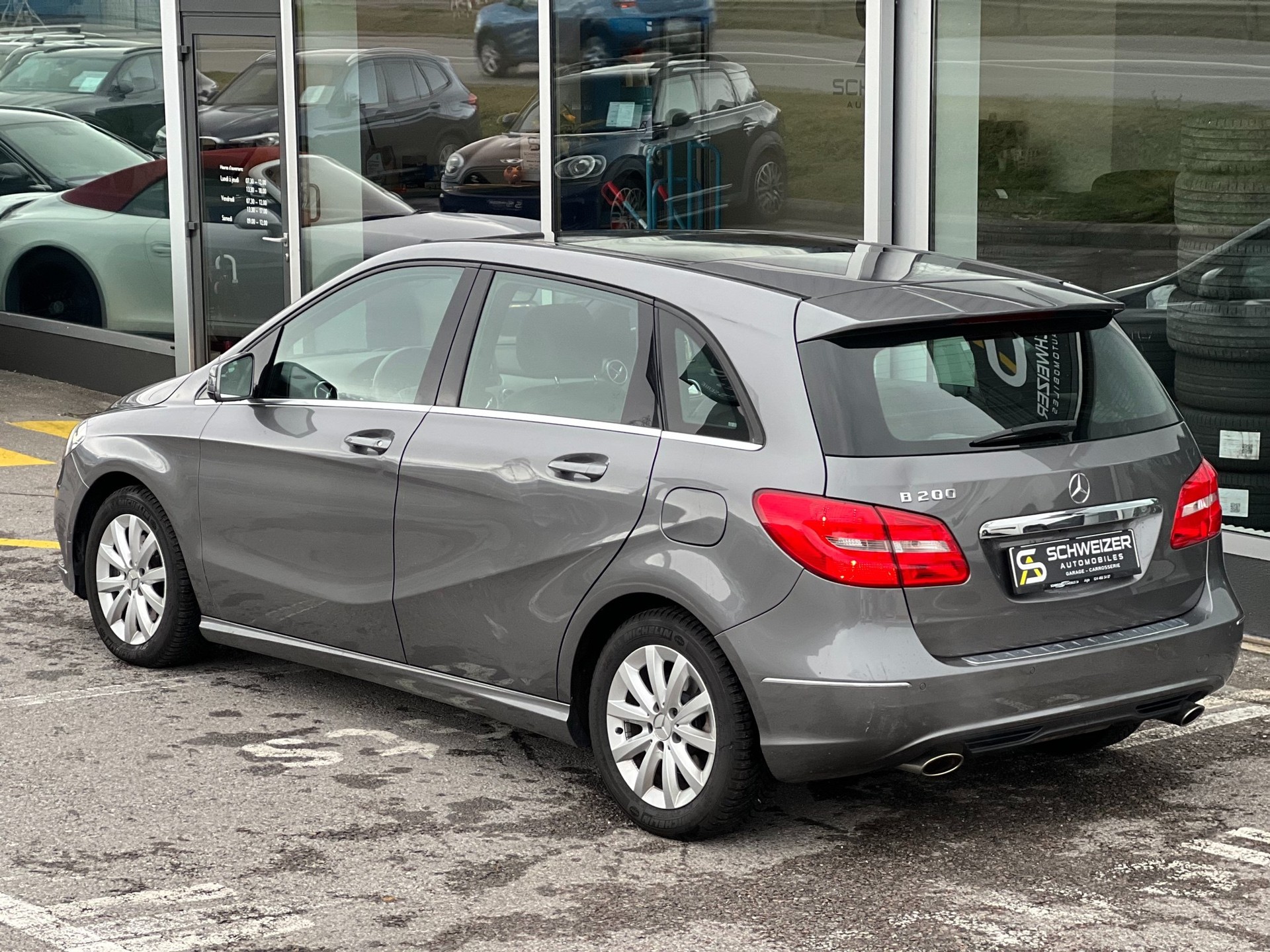 MERCEDES-BENZ B 200 7G-DCT-image-7