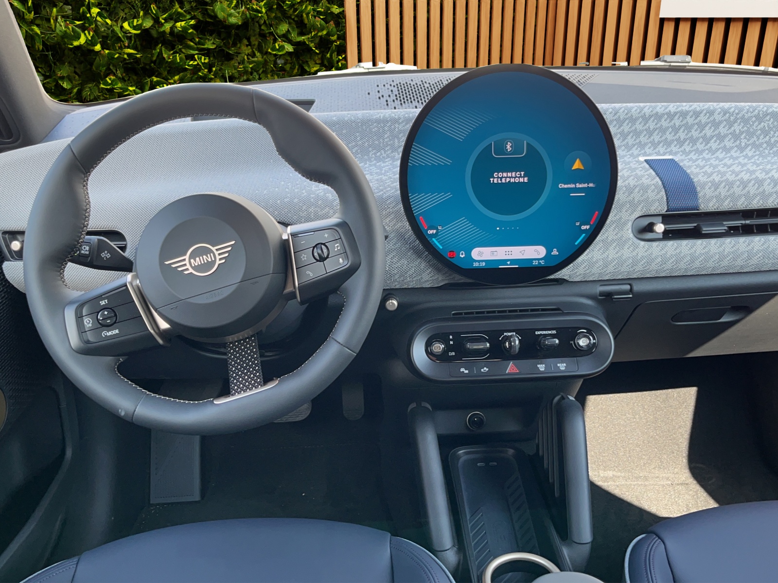 MINI Mini Cooper SE-image-10