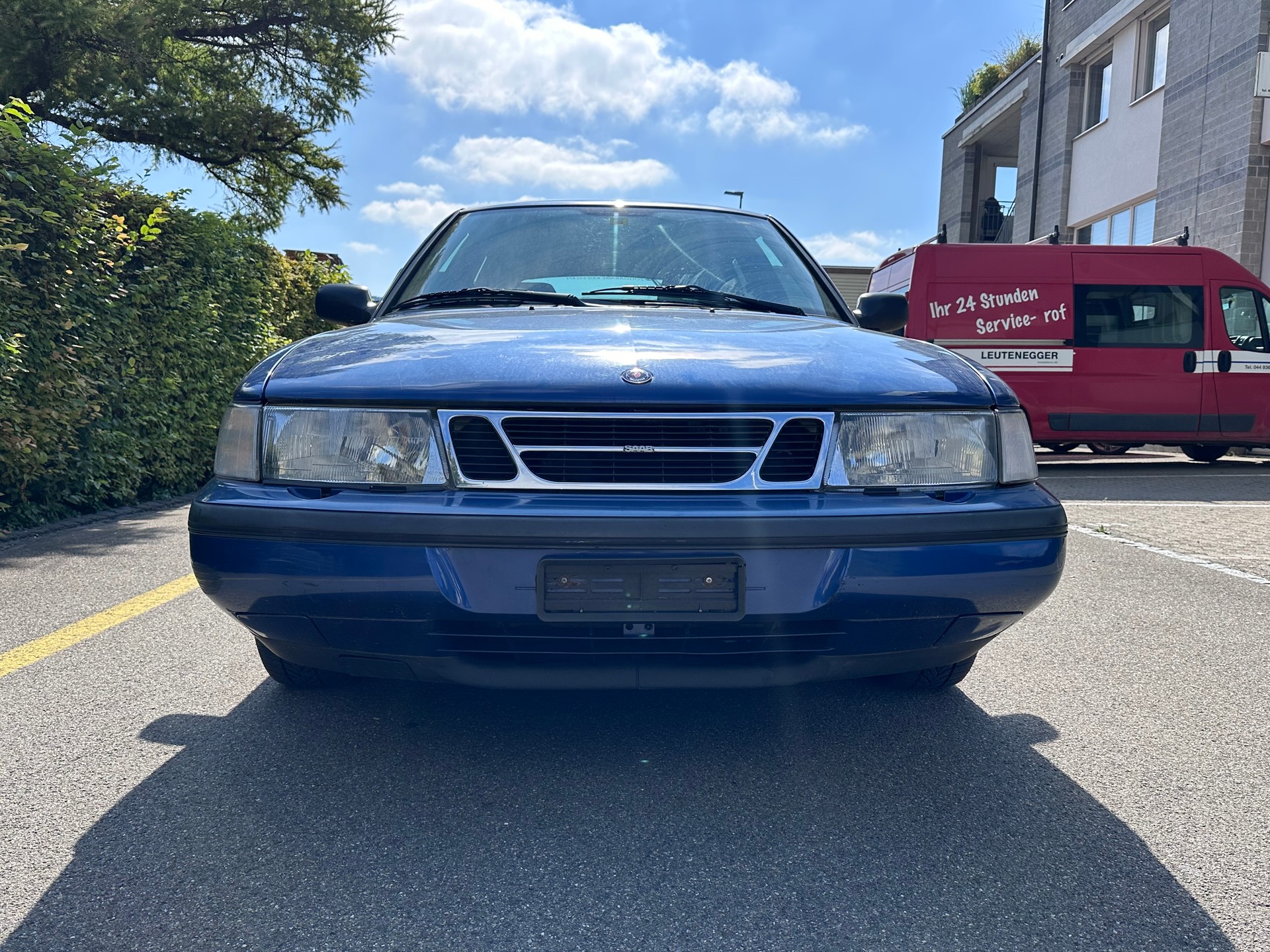 SAAB 900 S 2.0i-16-image-4