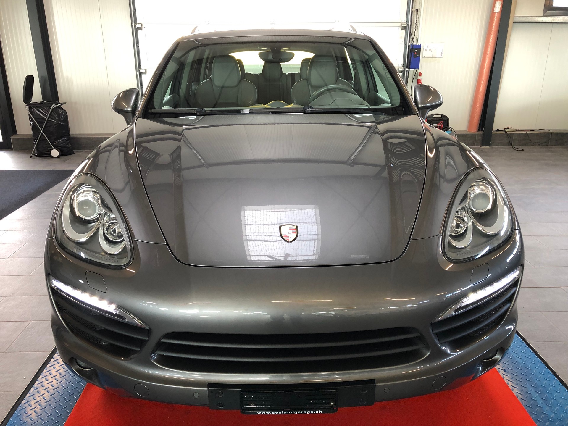 PORSCHE Cayenne S-image-3