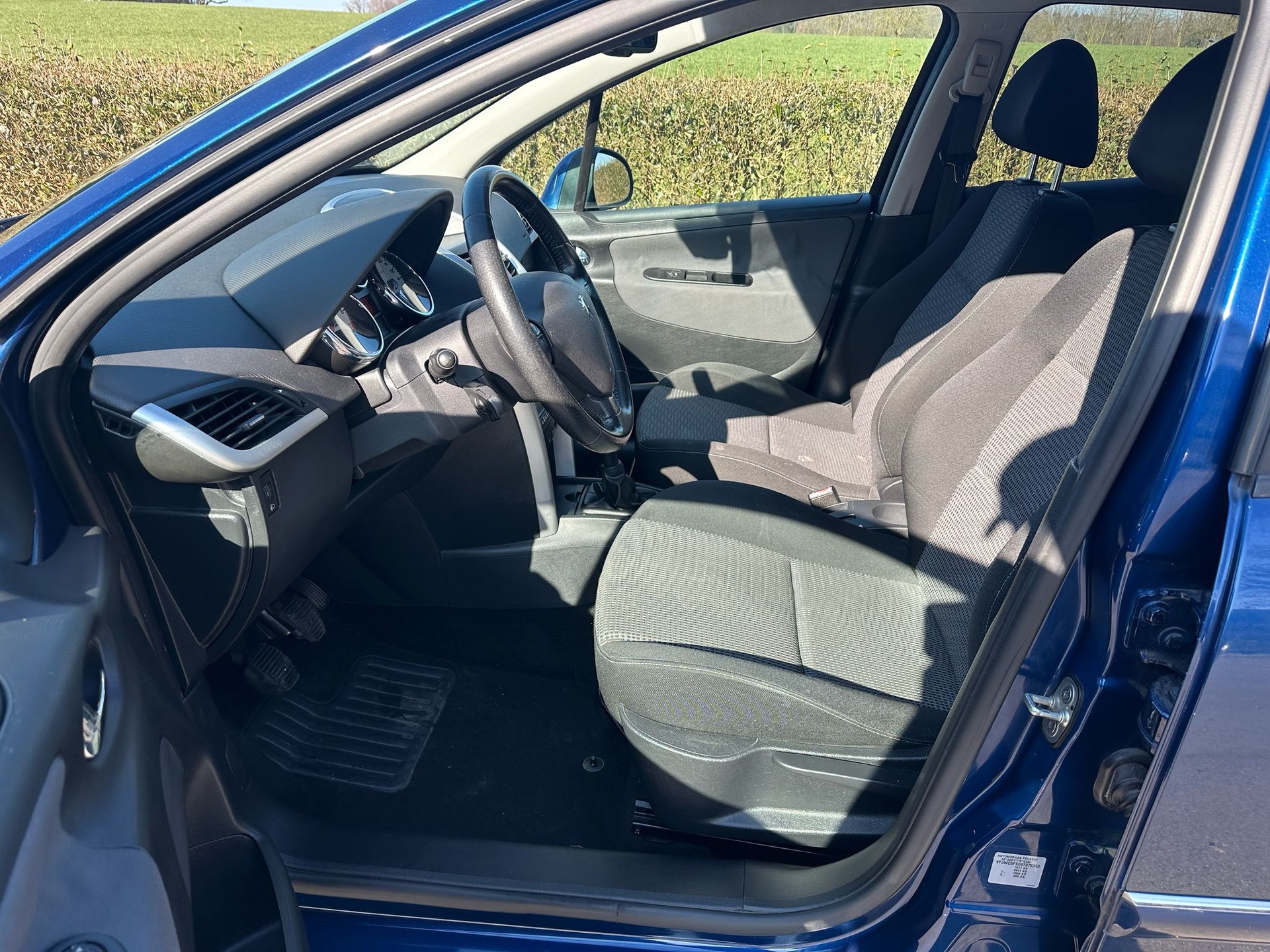 PEUGEOT 207 1.6 16V Sport Pack-image-10