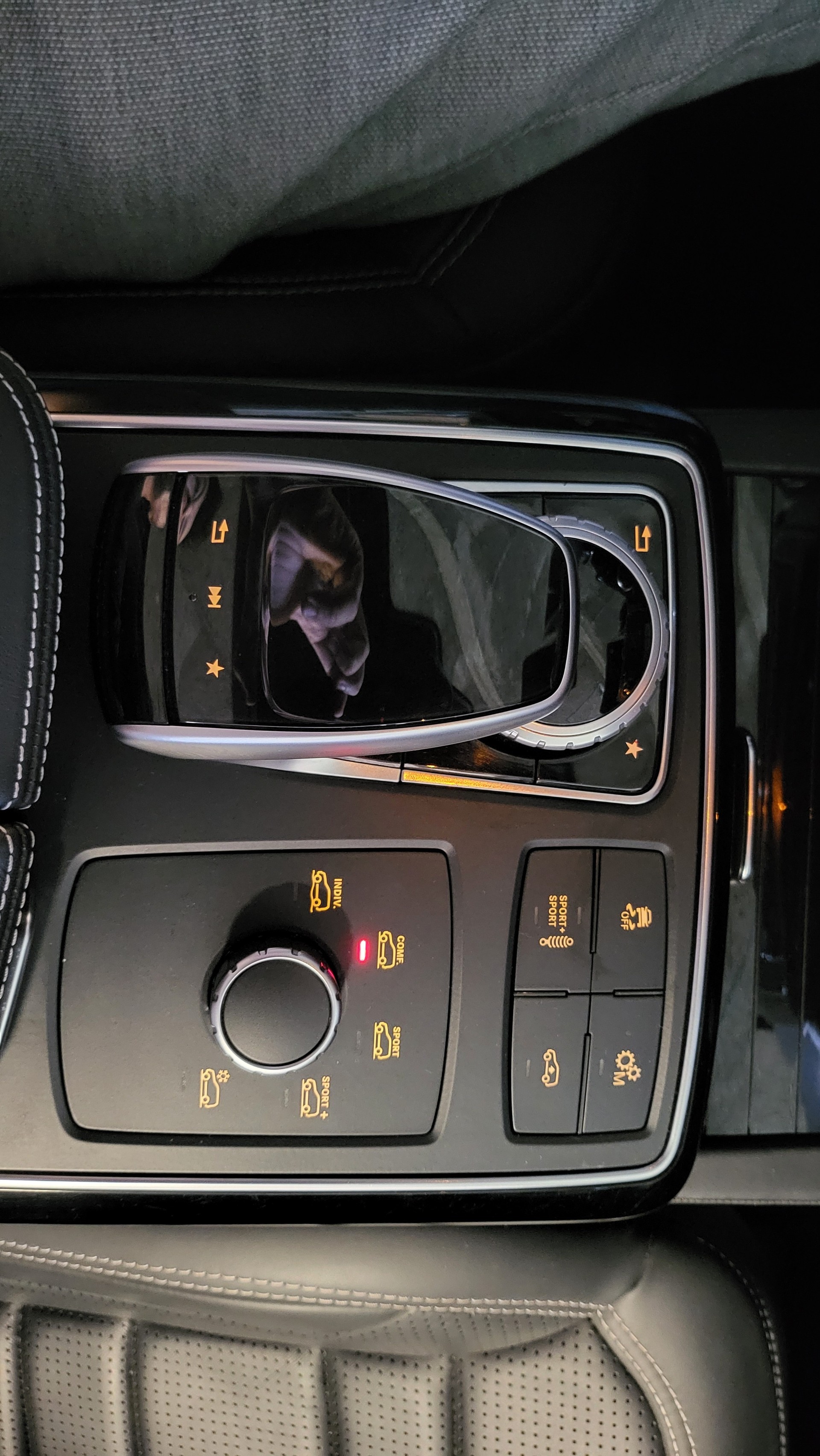 MERCEDES-BENZ GLE Coupé 63 S AMG 4Matic Speedshift-image-16