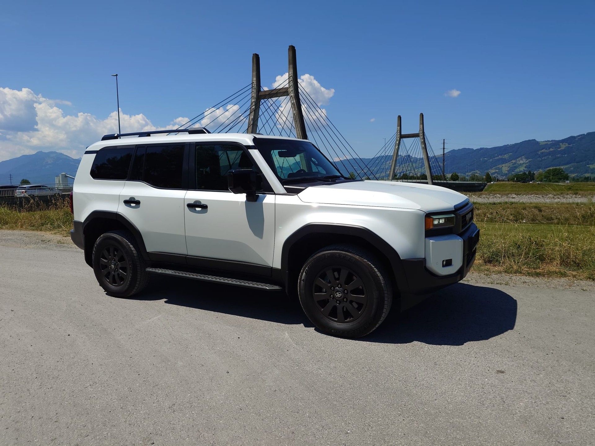 TOYOTA Land Cruiser 2.8TD Style-image-0