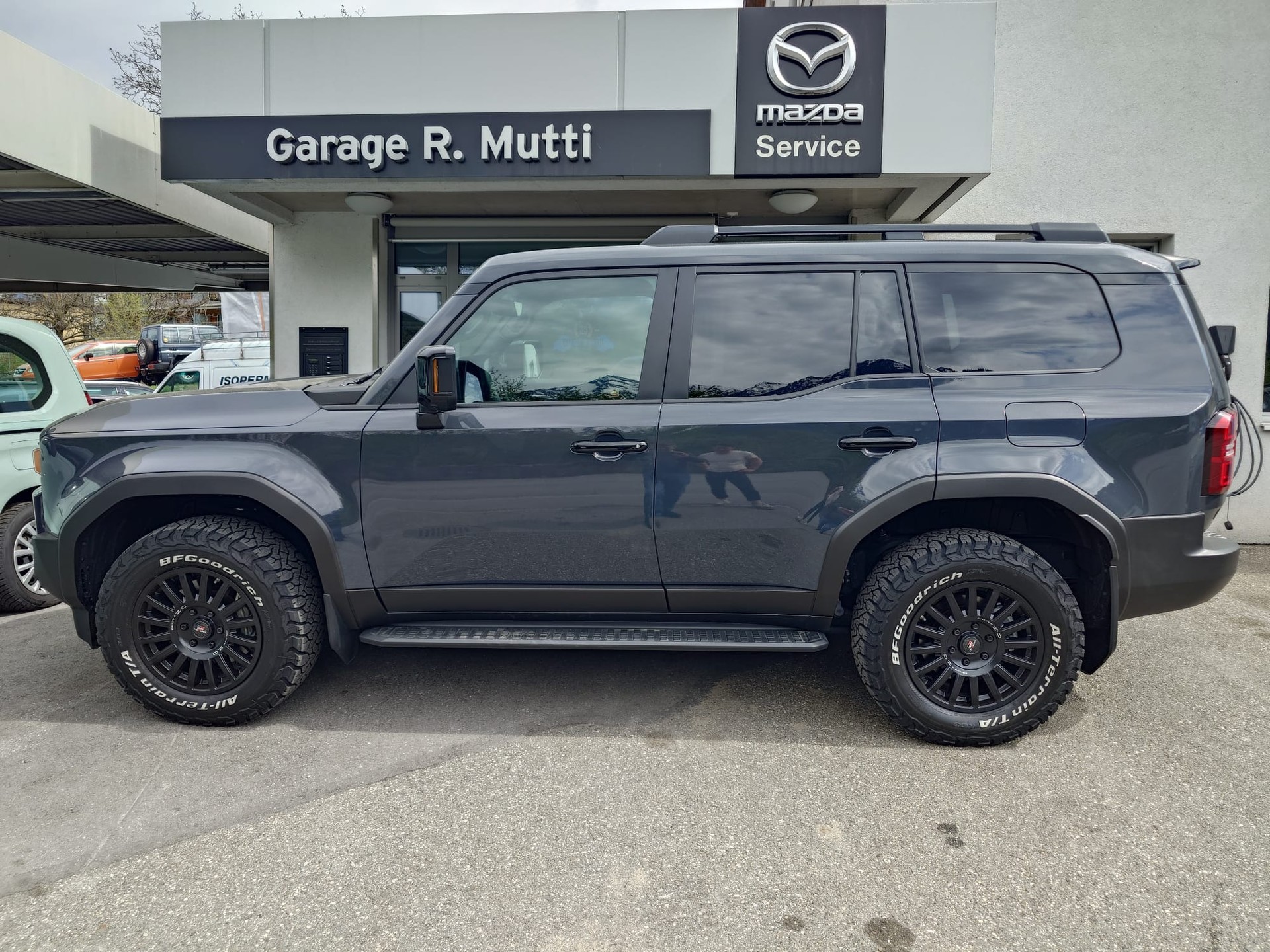 TOYOTA Land Cruiser 2.8TD Style-image-1