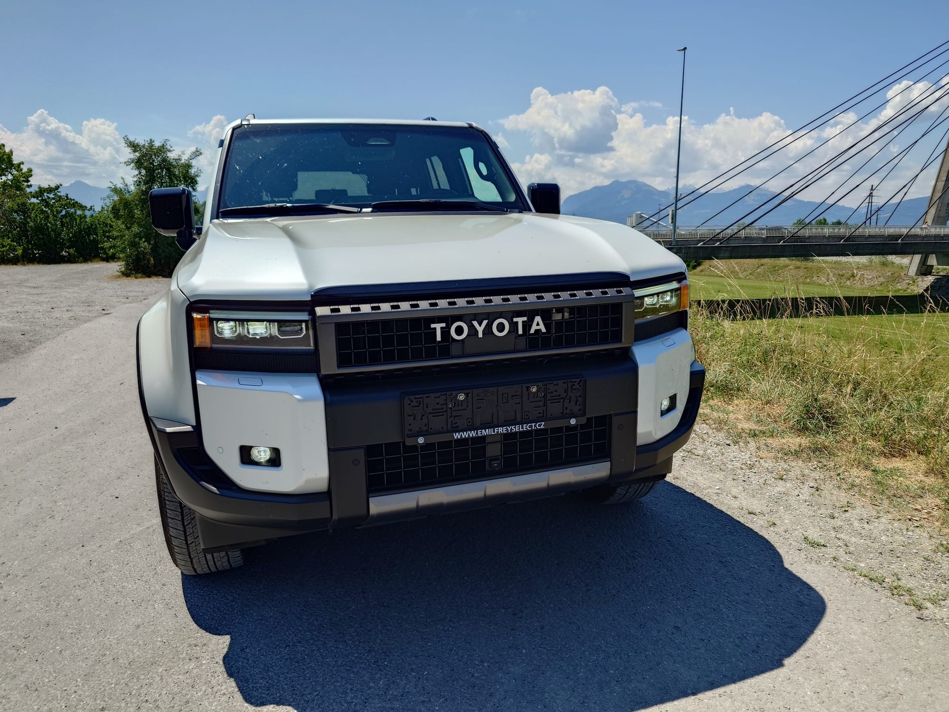 TOYOTA Land Cruiser 2.8TD Style-image-1