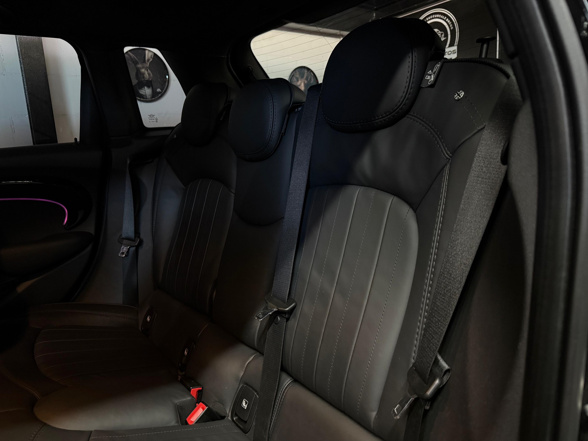 MINI Cooper S Trafalgar Edition Steptronic DKG / All Black / Top-Aausstattung-image-11