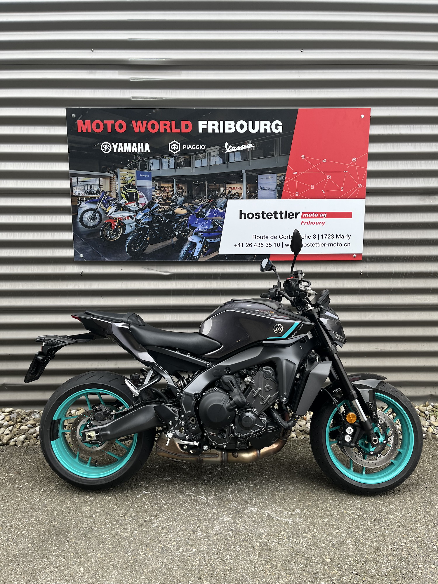 YAMAHA MT-09 Y-AMT-showroom-element-3
